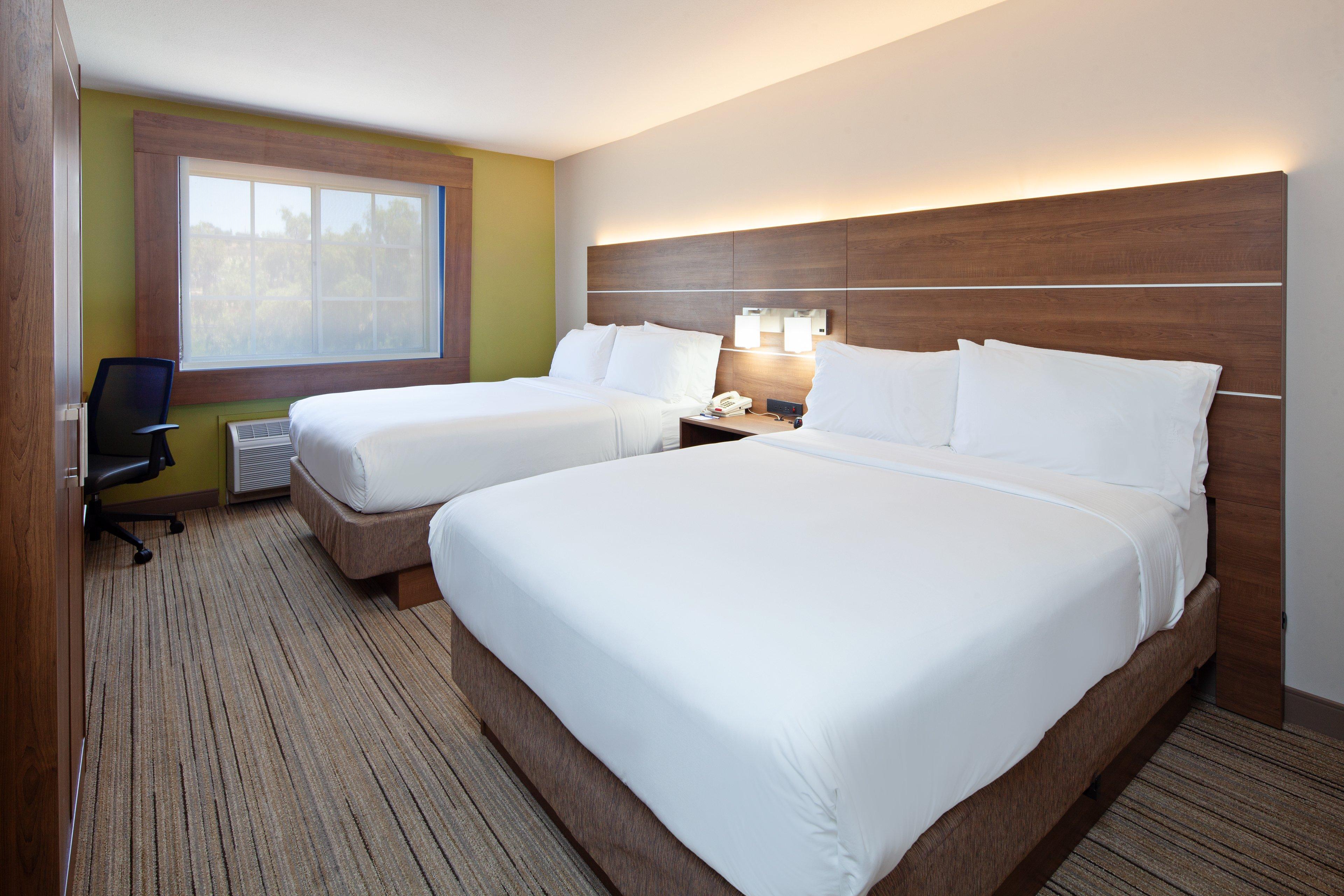 Holiday Inn Express Hotel & Suites San Diego-Escondido By Ihg Екстериор снимка