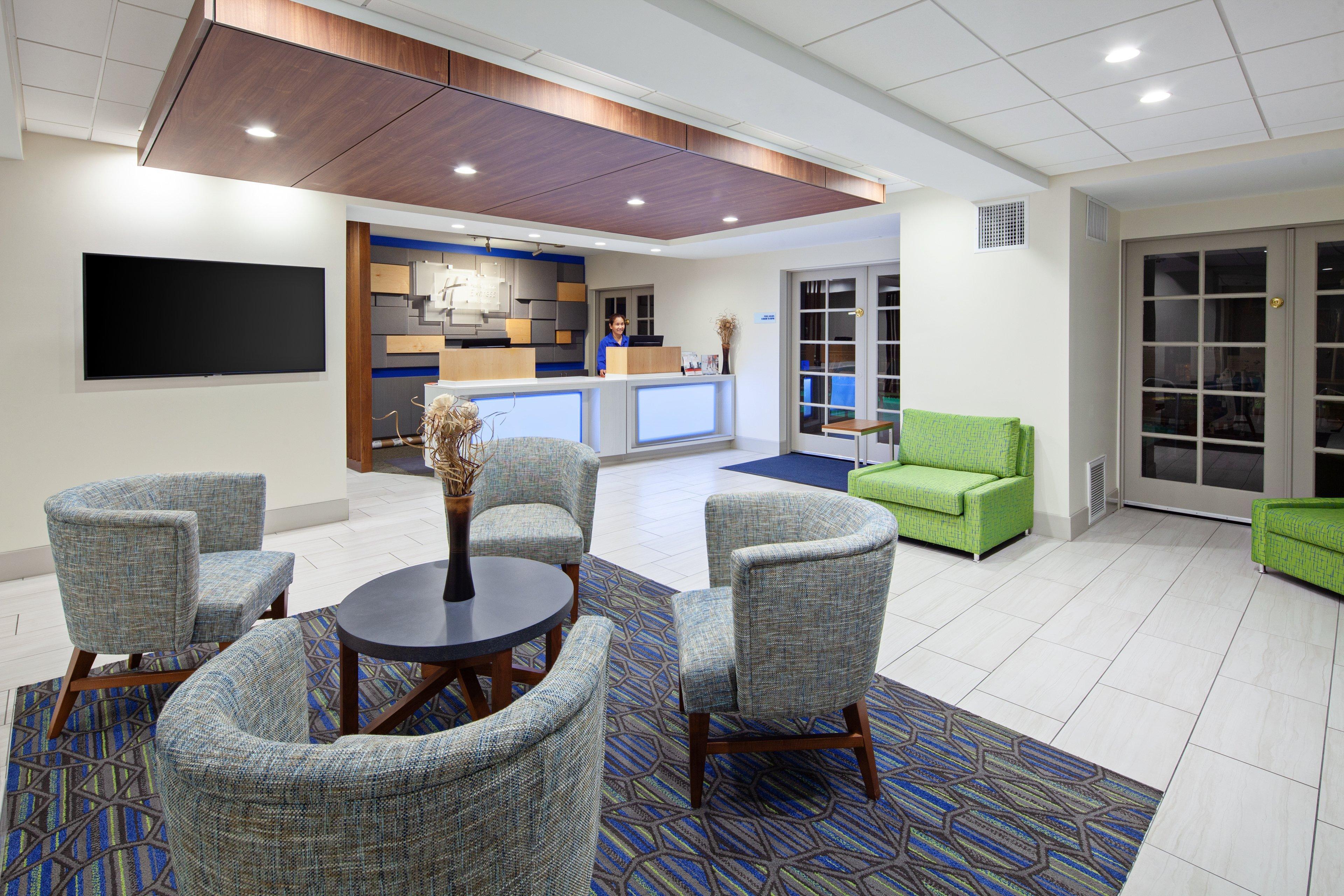 Holiday Inn Express Hotel & Suites San Diego-Escondido By Ihg Екстериор снимка