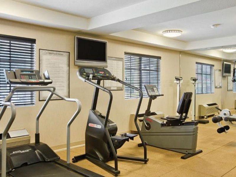 Holiday Inn Express Hotel & Suites San Diego-Escondido By Ihg Екстериор снимка